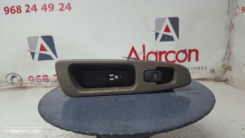 COMANDO DO ELEVADOR TRASEIRO ESQUERDO VOLVO V40 FAMILIAR 1.9 DIESEL CAT - 4