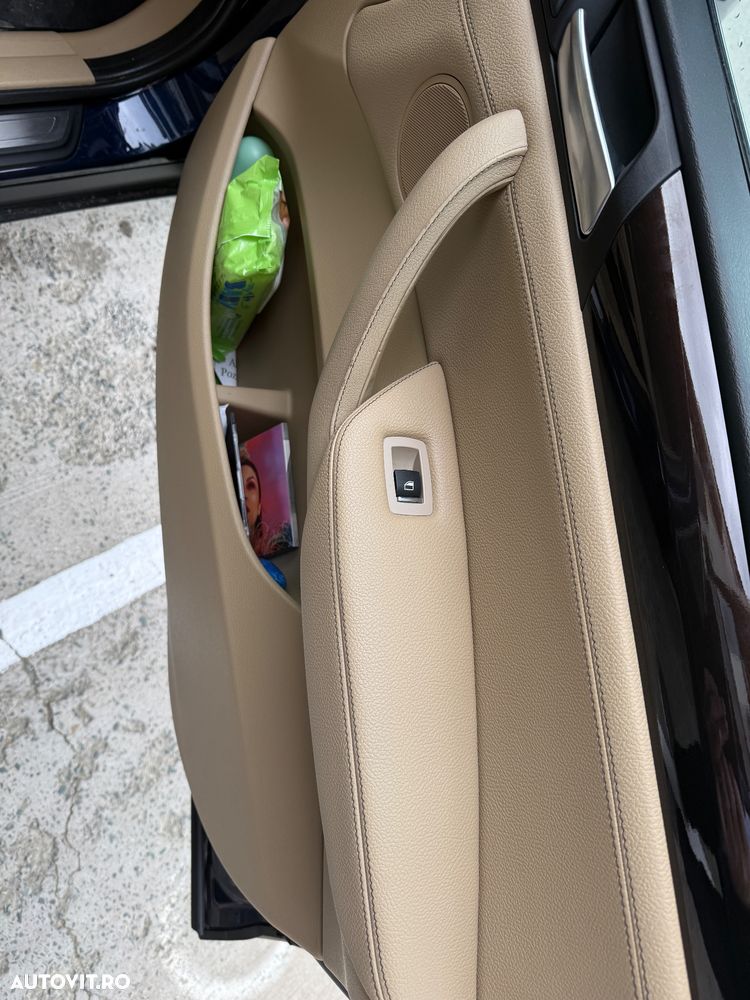 BMW X3 xDrive20d AT Luxury Line - 8