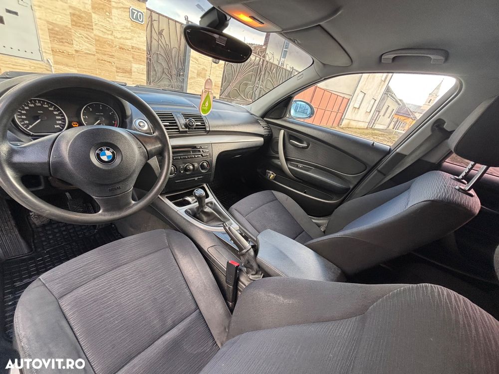 BMW Seria 1 - 10
