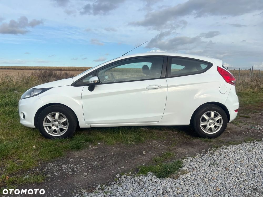 Ford Fiesta - 8