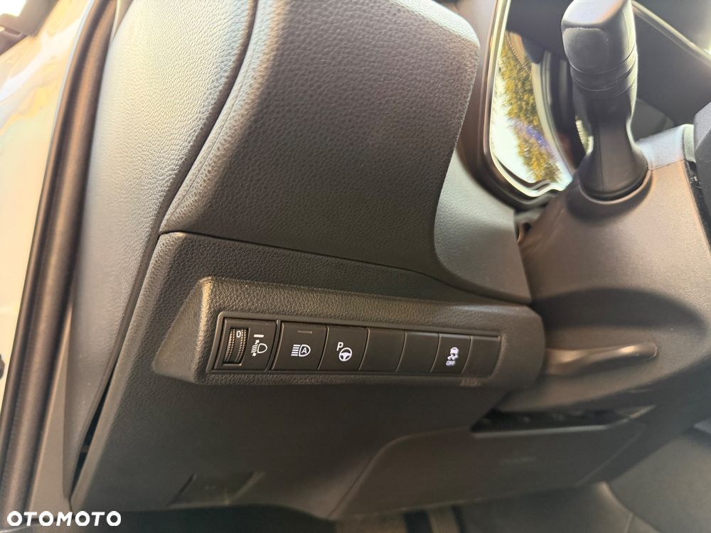 Toyota Corolla 1.8 Hybrid Comfort - 18