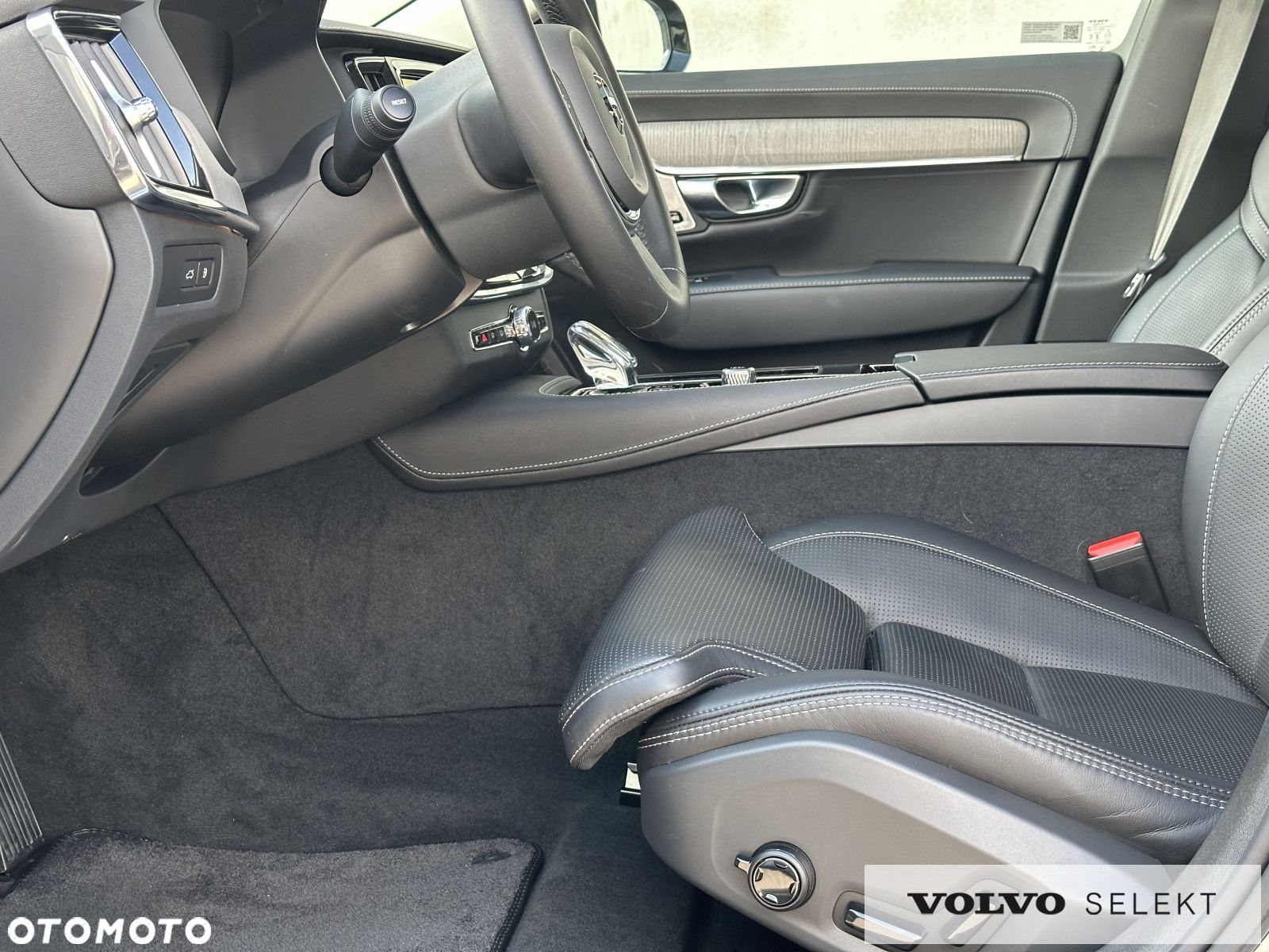 Volvo S90 - 23