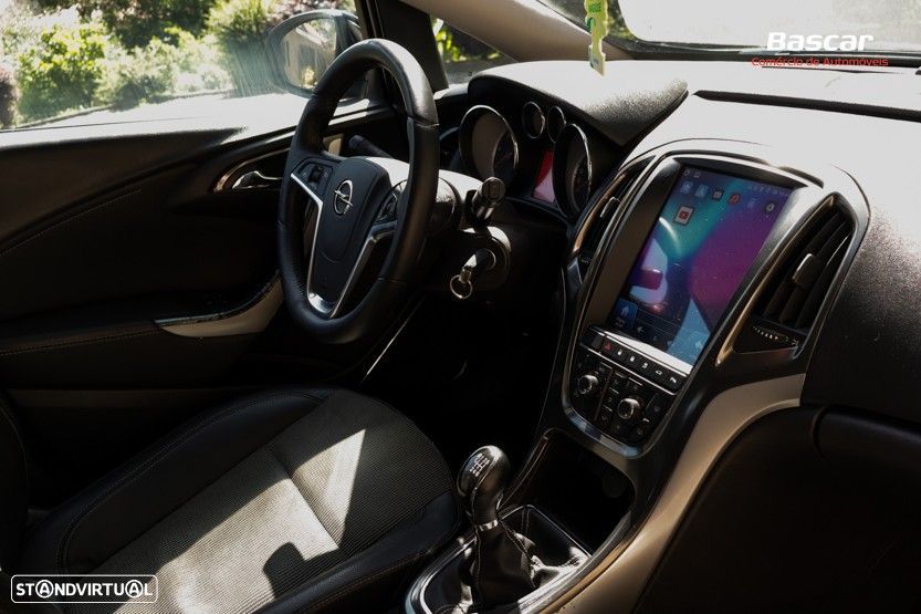 Opel Astra 1.7 CDTI Cosmo - 22