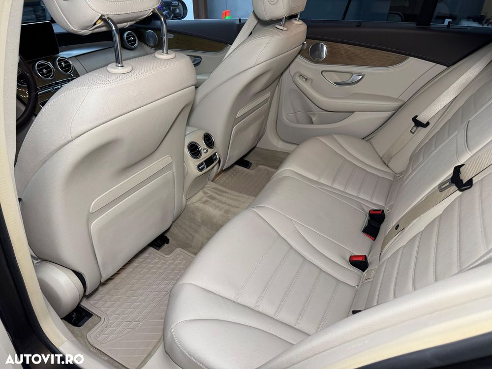 Mercedes-Benz C - 20