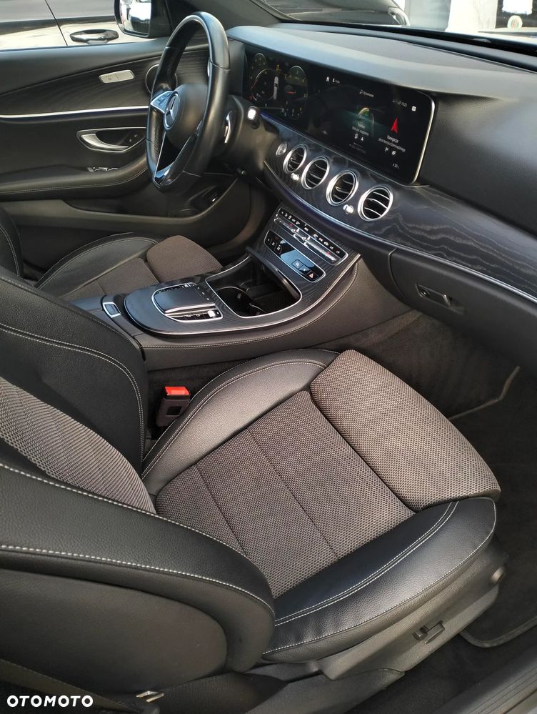 Mercedes-Benz Klasa E 220 d Avantgarde - 15