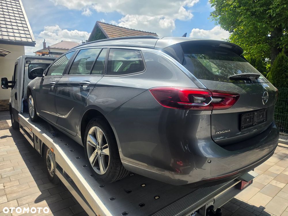 Opel Insignia 1.6 CDTI Cosmo S&S - 10