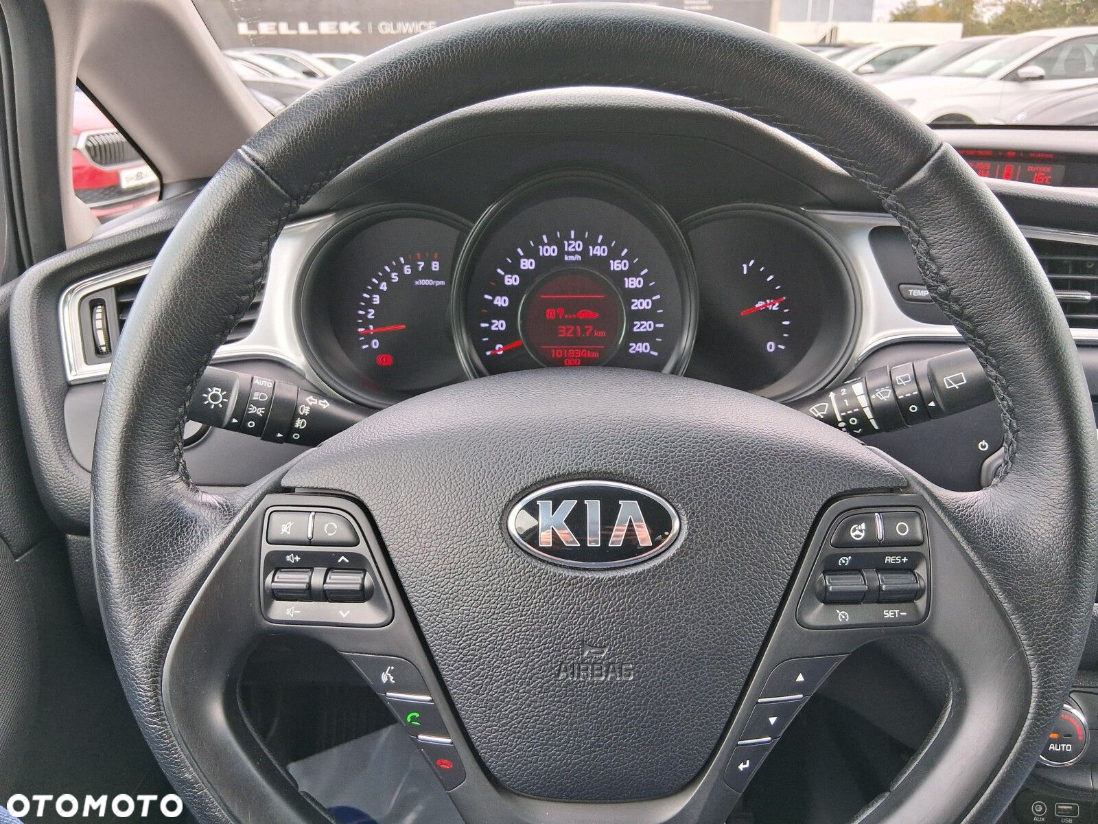 Kia Ceed Cee'd 1.6 GDI Smart Plus - 14