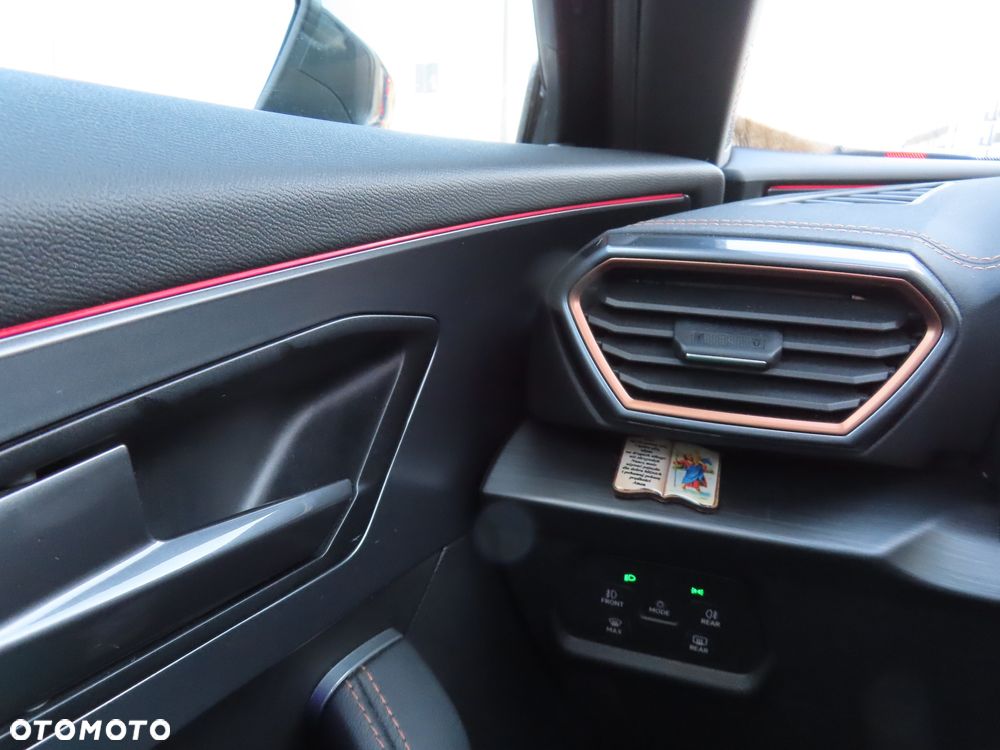 Cupra Formentor 1.5 TSI DSG - 39