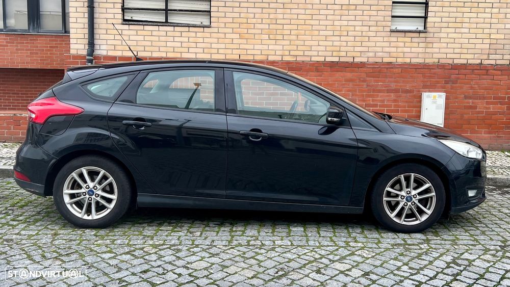 Ford Focus 1.5 TDCi Trend+ - 2