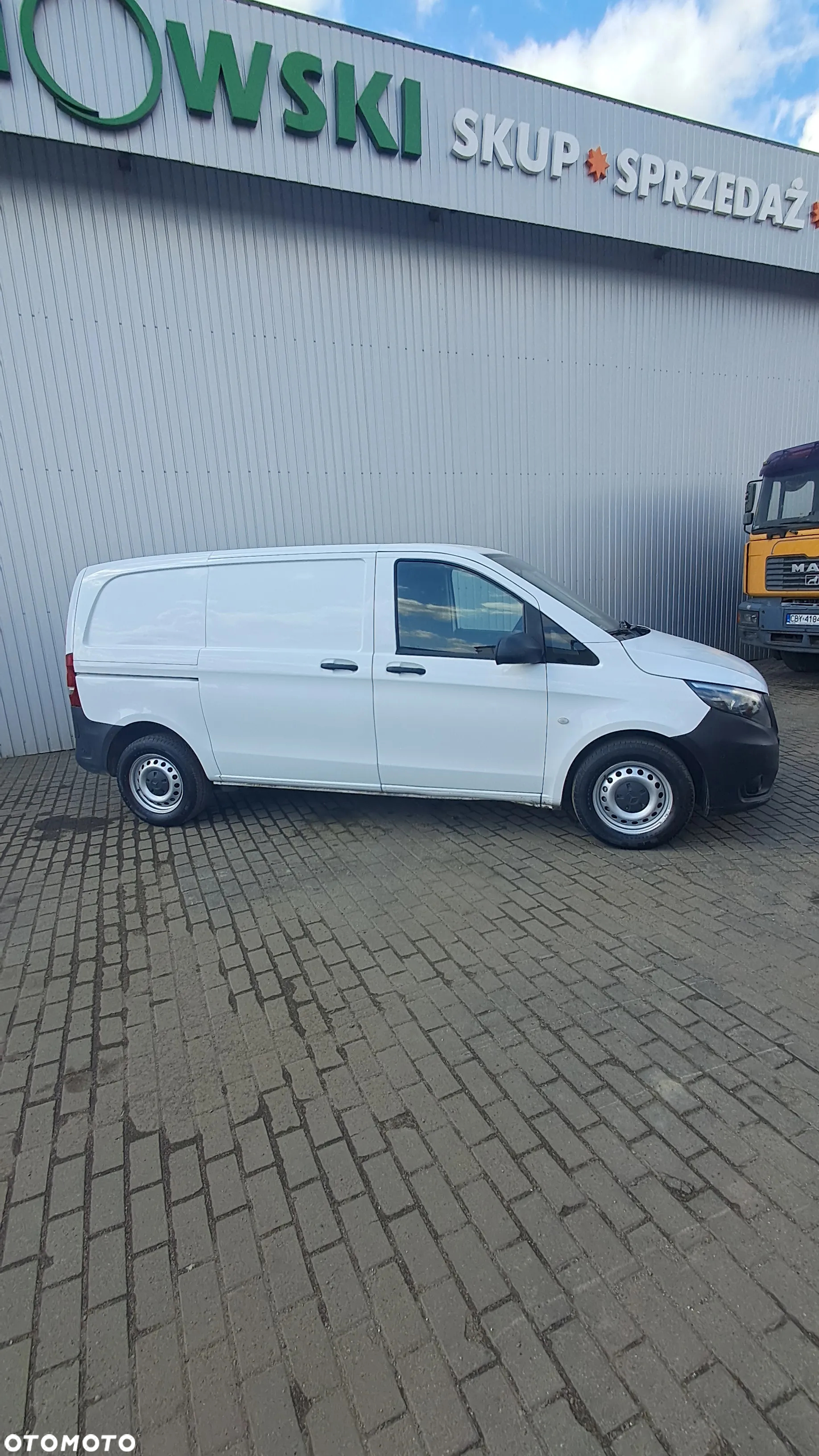 Mercedes-Benz VITO 116 - 11