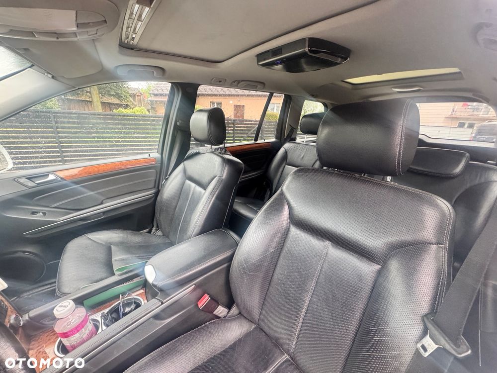 Mercedes-Benz GL 350 CDI DPF 4Matic BlueEFFICIENCY 7G-TRONIC - 18