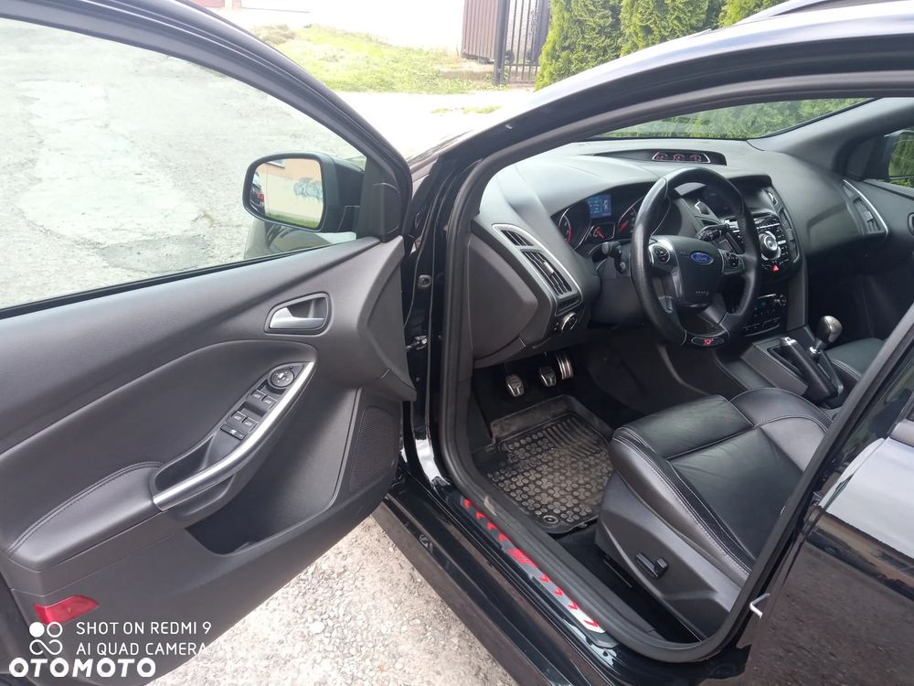 Ford Focus - 12