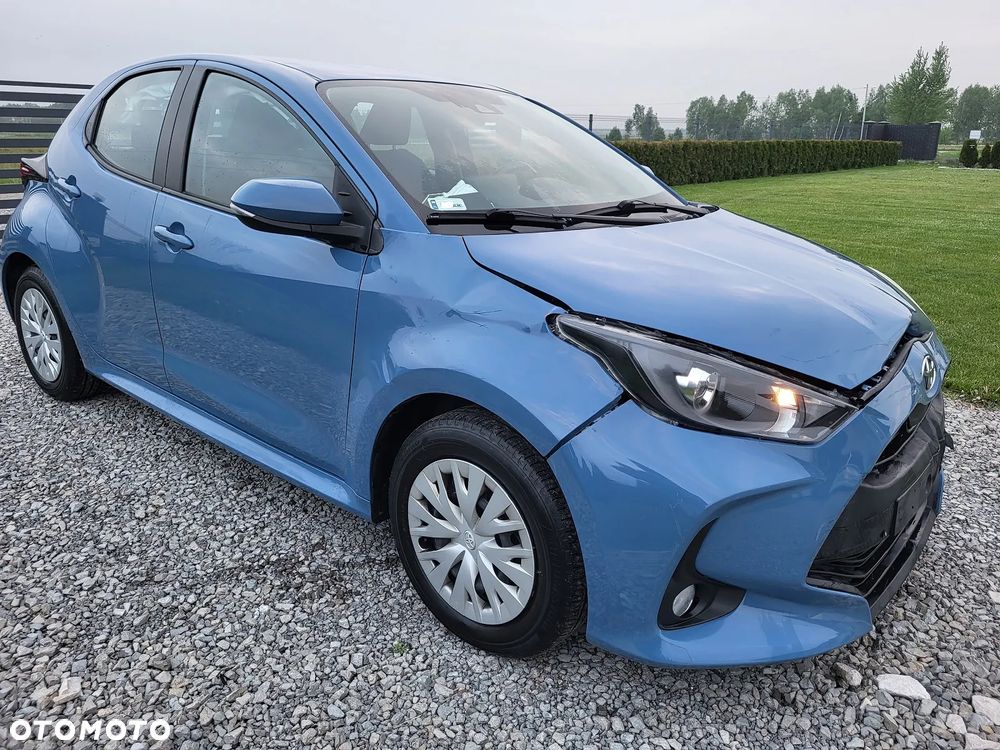 Toyota Yaris 1.5 Comfort - 11
