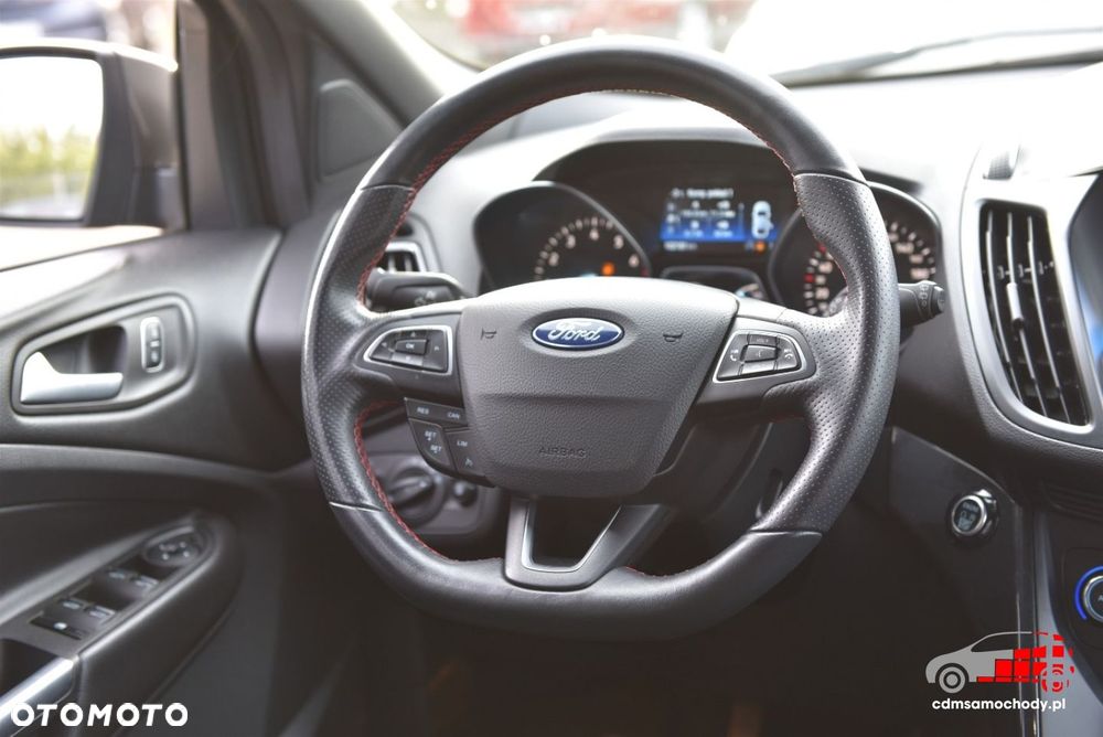 Ford Kuga - 22