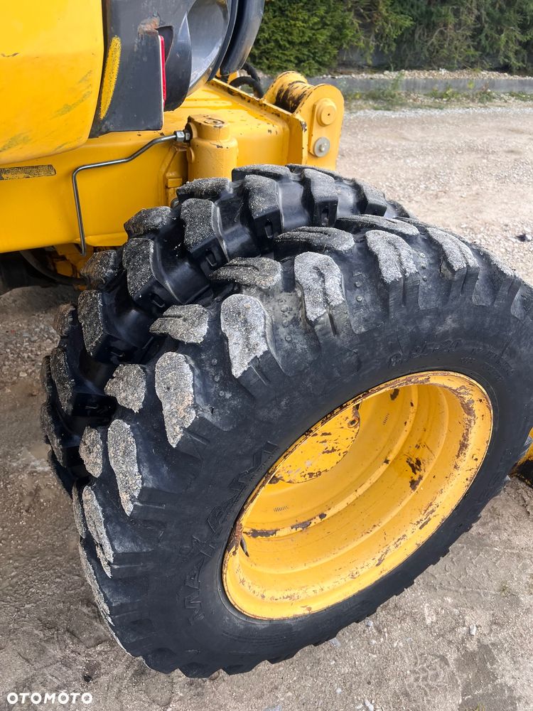 Komatsu Koparka kołowa KOMATU PW98MR-8 10ton 4x4x4 ośki skrętne Ramię 3x łamane BEZ DPF i ADBLUE 4 cyl dodatkowe wyjścia hydr Pług Podpory  2012 szybka zwinna Prosto z importu 1 właściciel Cat TEREX Liebherr Wacker Pw 98 Mr 8 11 - 29