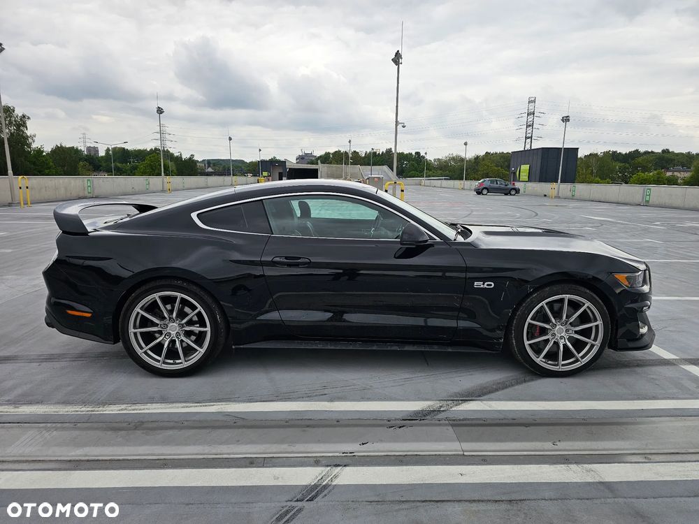 Ford Mustang 5.0 V8 Black Edition - 8