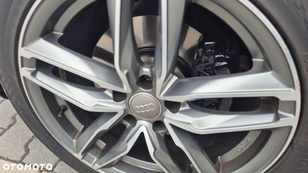 Audi A4 Limousine 2.0 TDI - 13