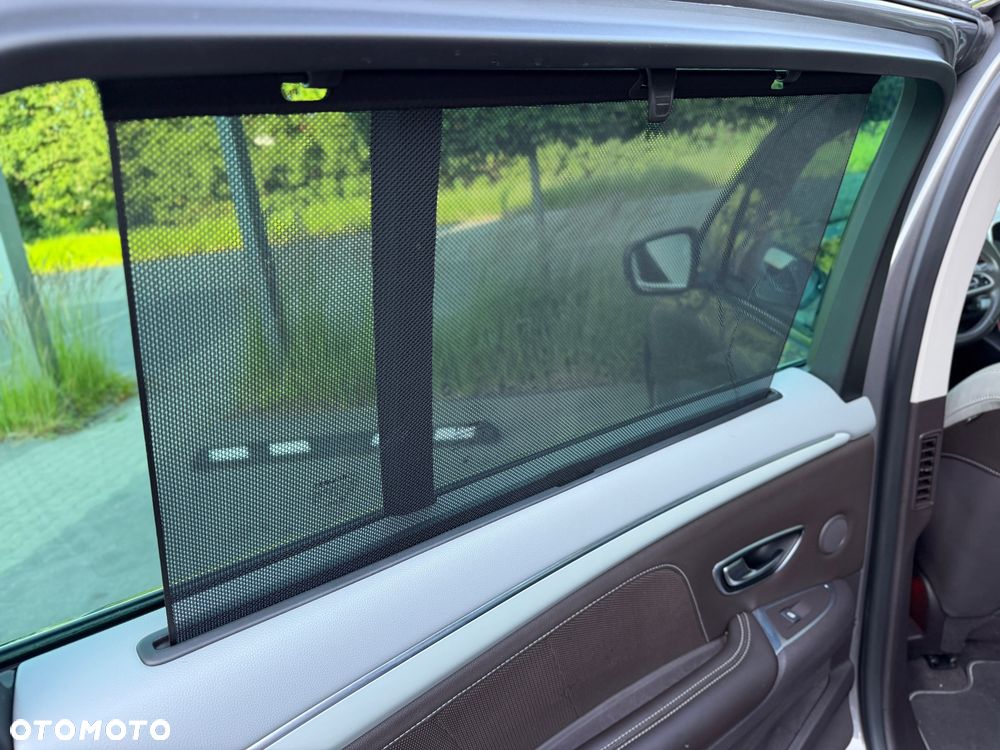 Renault Espace 1.6 dCi Energy Initiale Paris EDC - 24