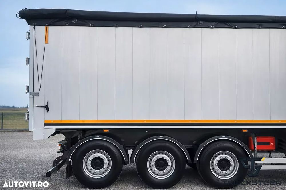 Schmitz Cargobull 53m3 | Bodex | Liftanta | 5.900kg - 15
