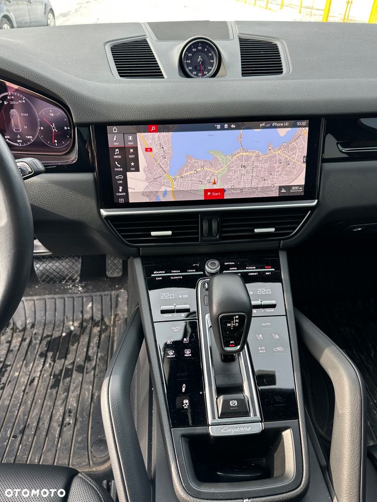 Porsche Cayenne Platinum Edition - 12