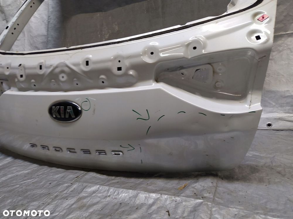 Klapa pokrywa bagażnika Kia Proceed pro Ceed 18- - 3