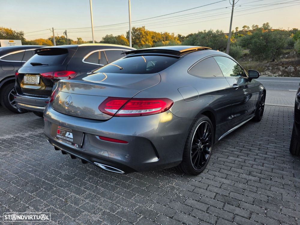 Mercedes-Benz C 250 - 5