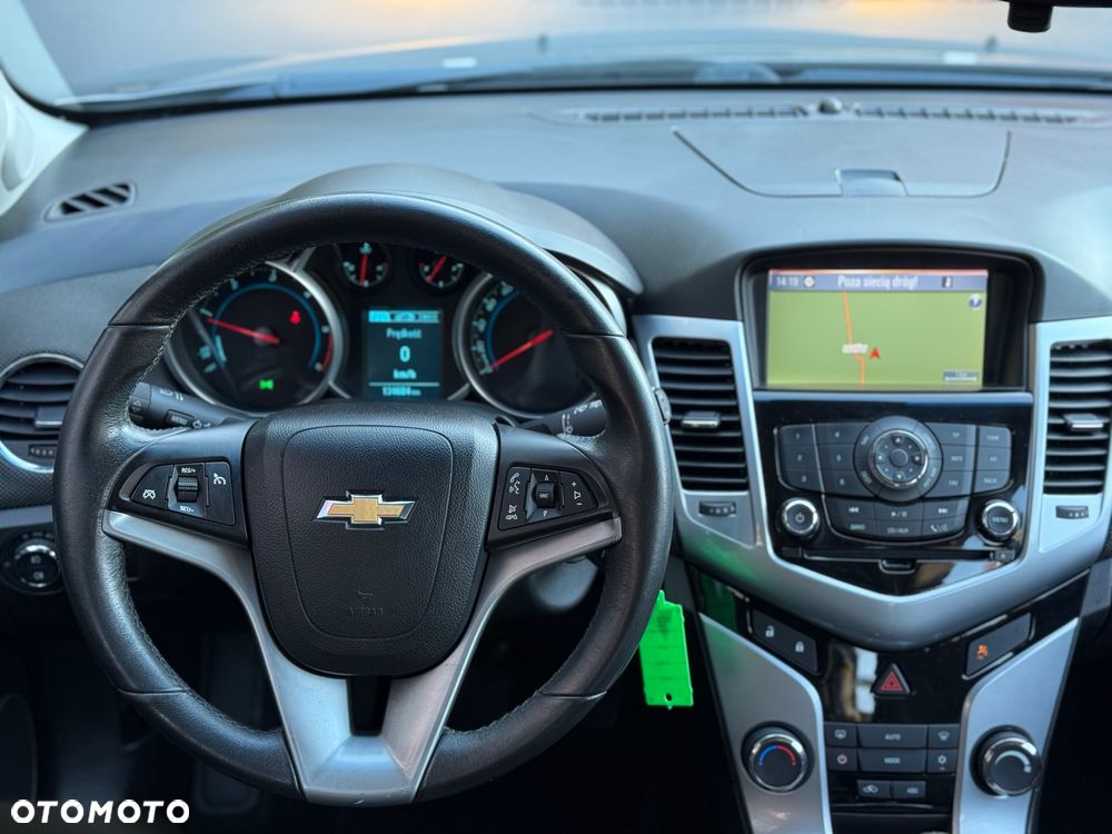 Chevrolet Cruze - 14
