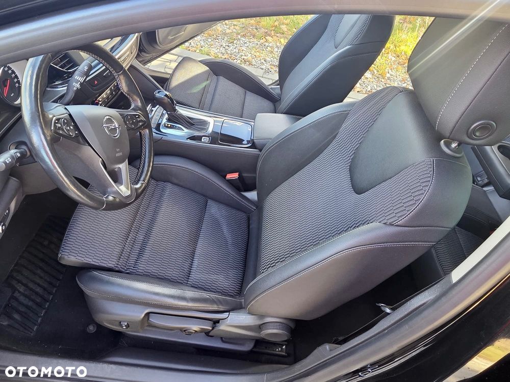 Opel Insignia 1.5 T Exclusive S&S - 8
