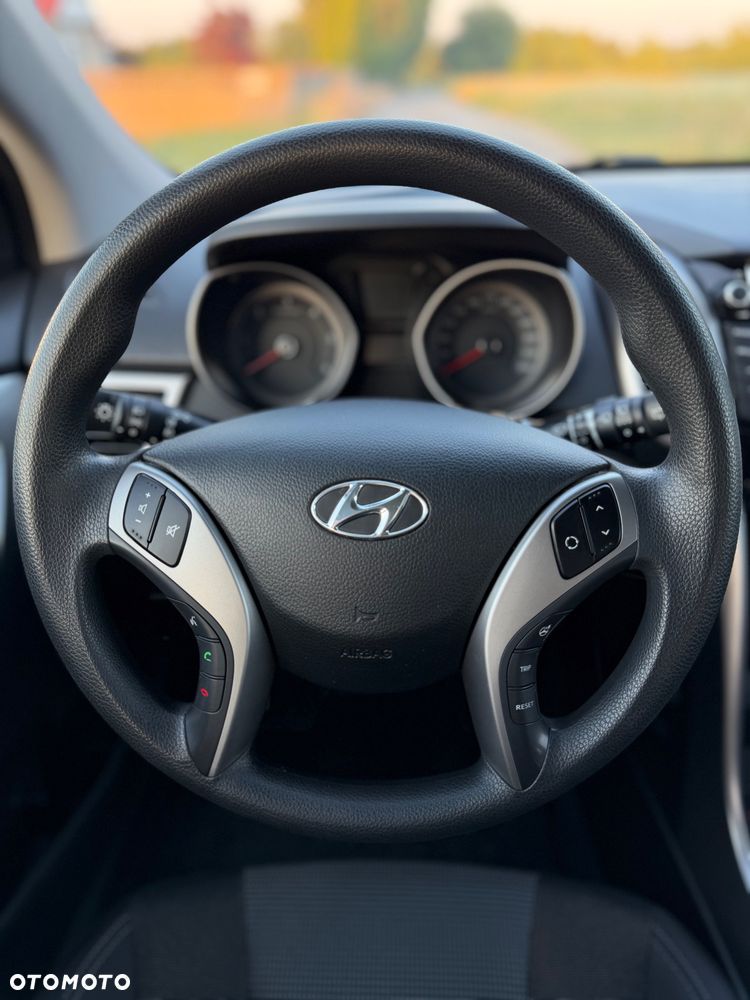 Hyundai i30 1.6 CRDI Passion - 10