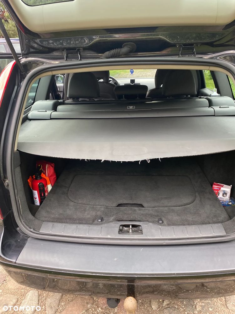 Volvo V50 - 3