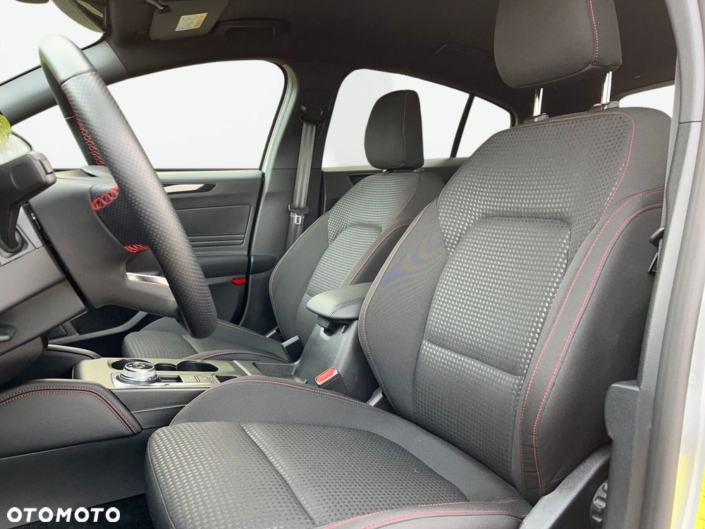 Ford Focus - 12