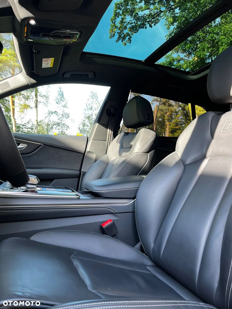 Audi Q8 - 7