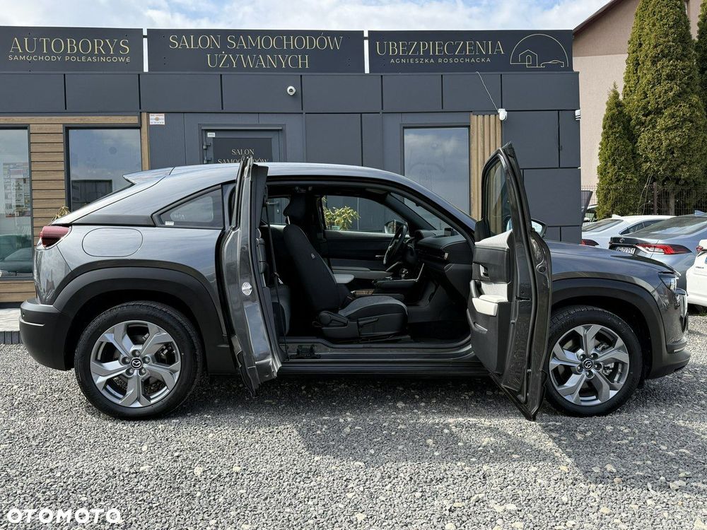 Mazda MX-30 - 11