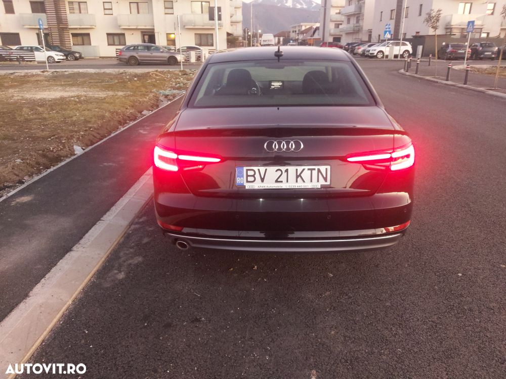 Audi A4 2.0 TDI S tronic - 21