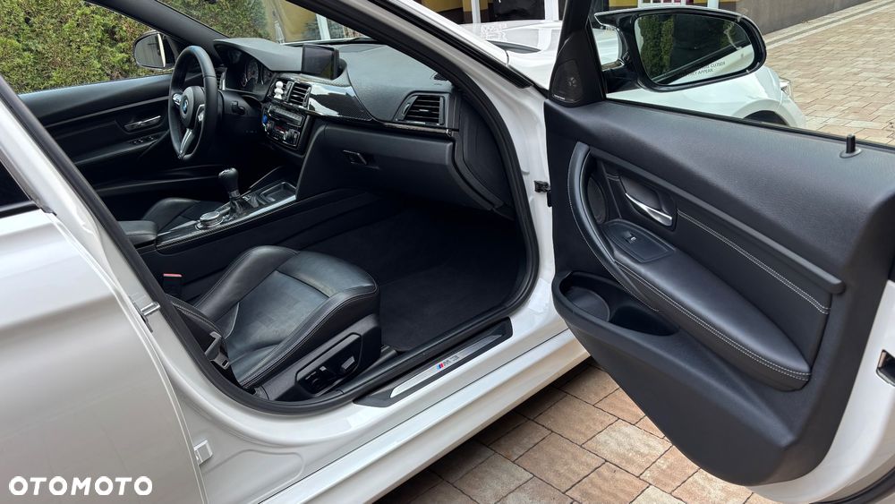 BMW M3 Standard - 22