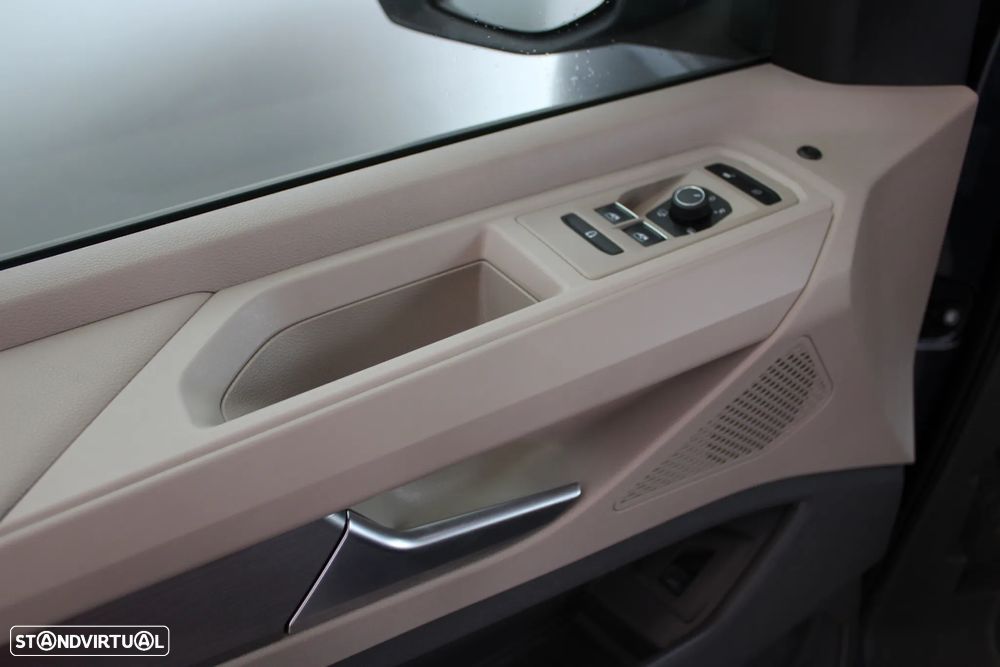 VW Multivan 2.0 TDI Life DSG - 5