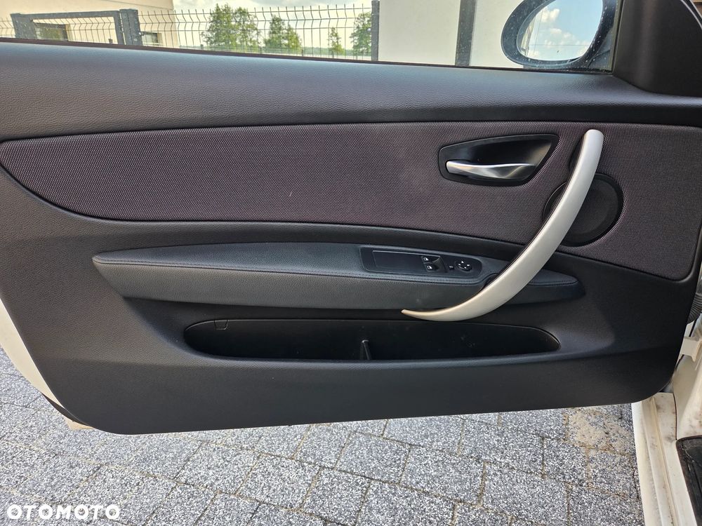 BMW Seria 1 116i - 9