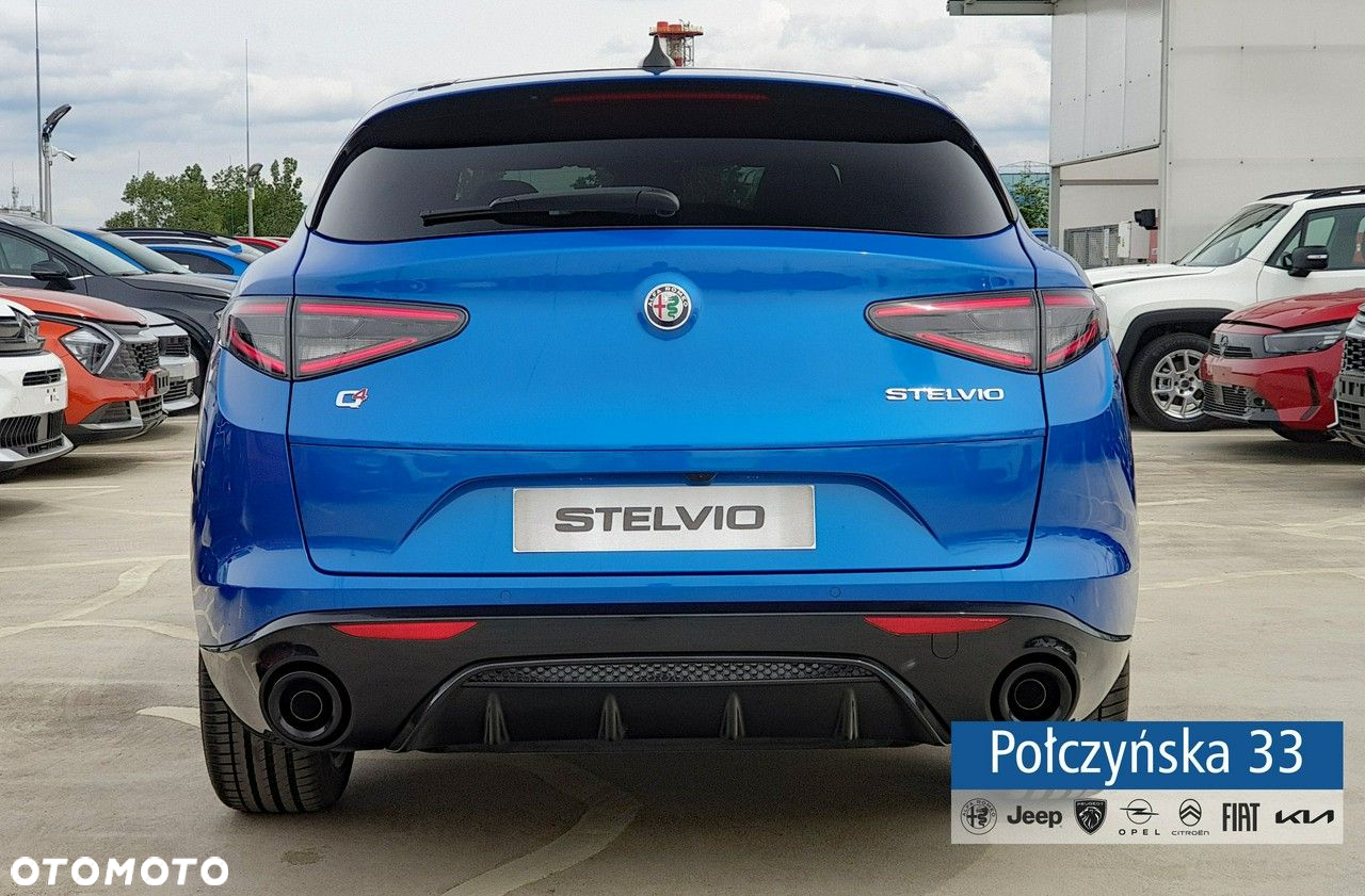 Alfa Romeo Stelvio - 7