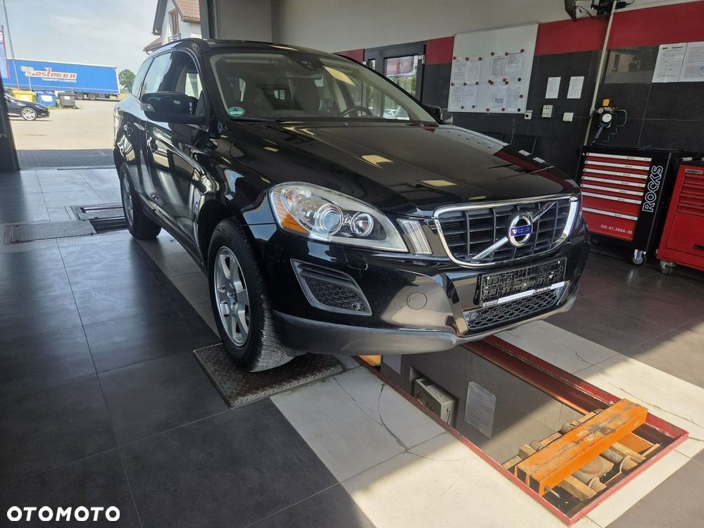 Volvo XC 60 - 40