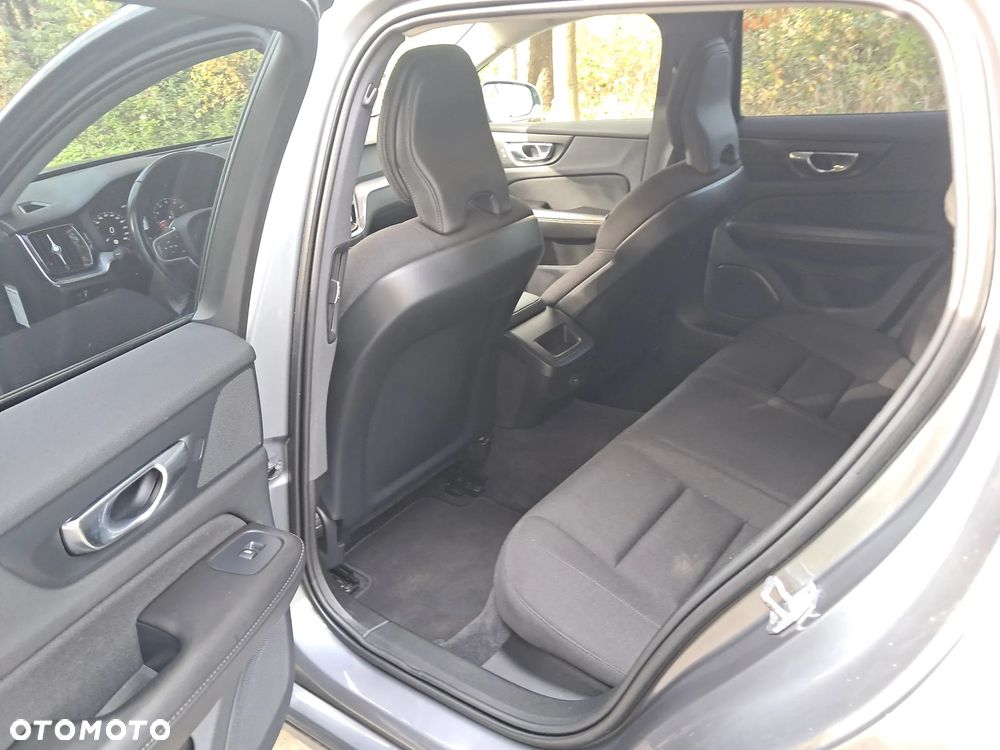 Volvo V60 - 25