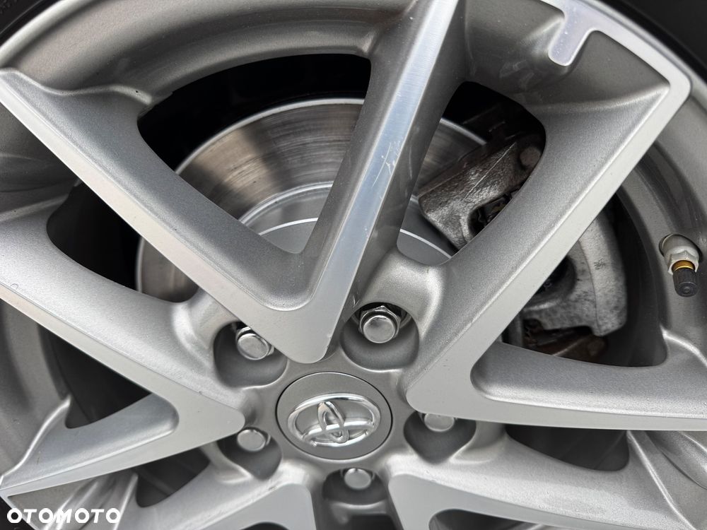Toyota Verso 1.8 Premium MS 7os EU6 - 36