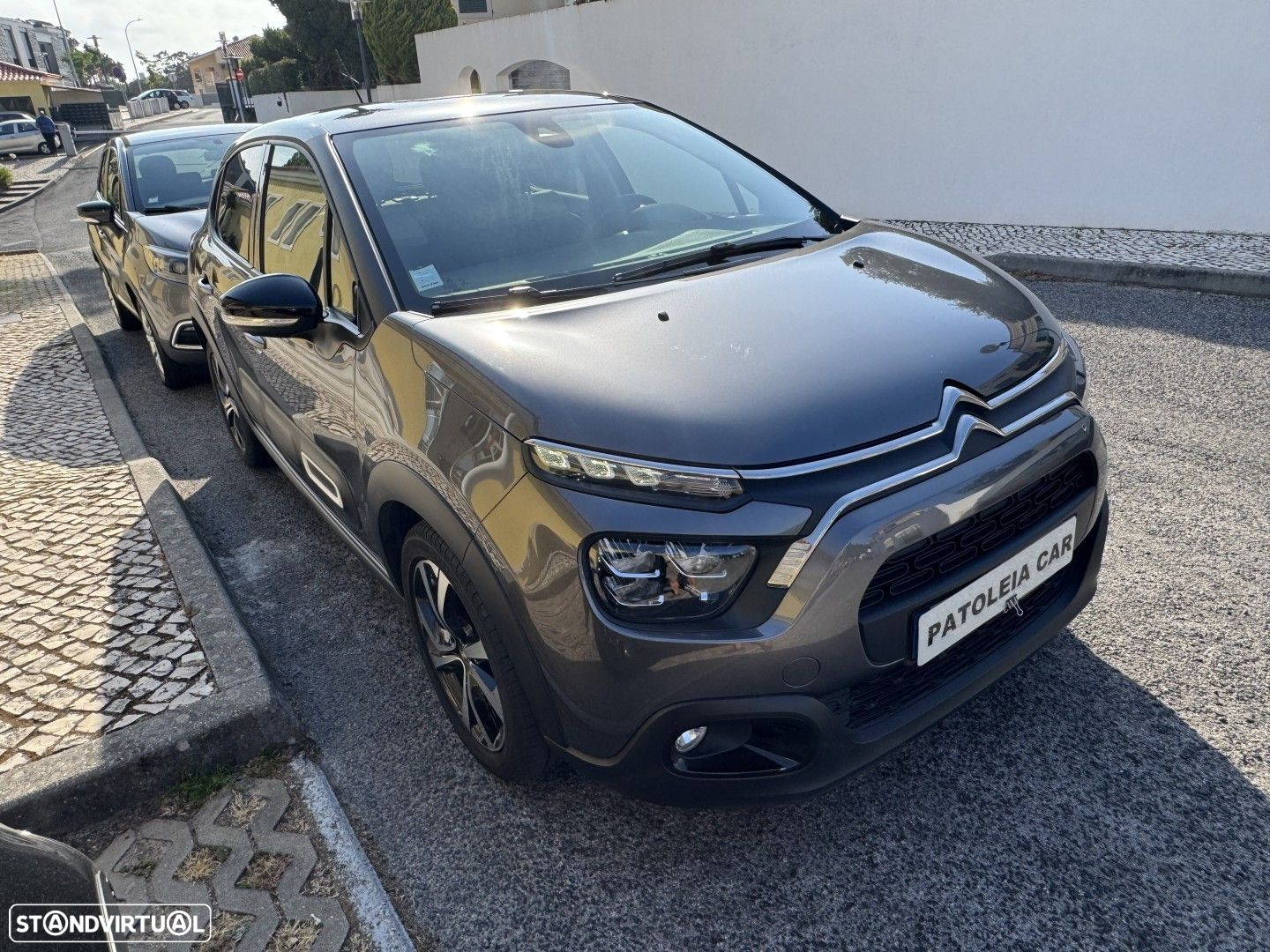 Citroën C3 1.2 PureTech Shine Pack EAT6 - 32