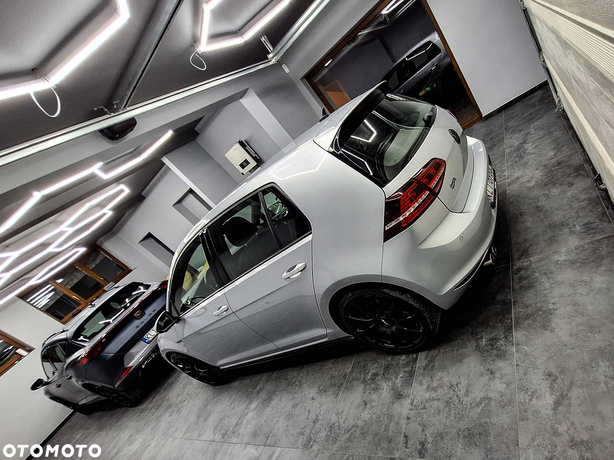 Volkswagen Golf GTD 2.0 TDI SCR DSG - 12