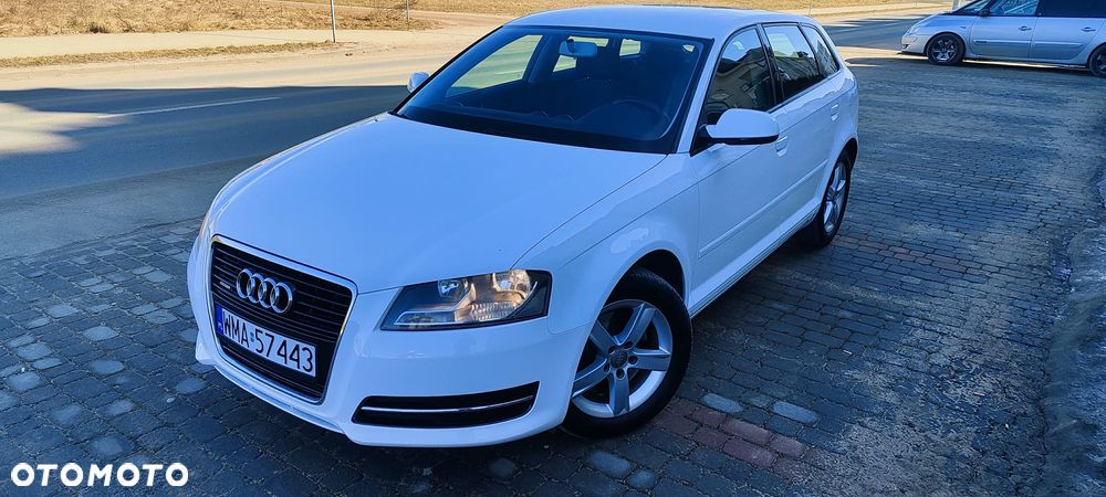 Audi A3 Sportback - 3