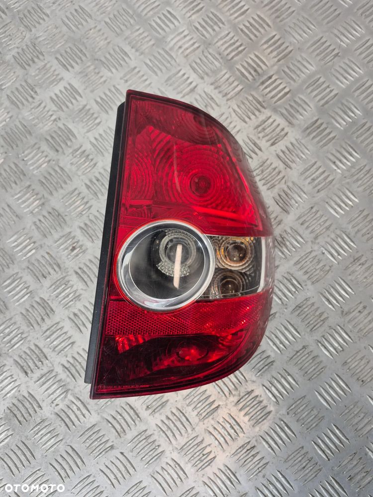 Volkswagen Fox Lampa Lewy Prawy Tył - 7
