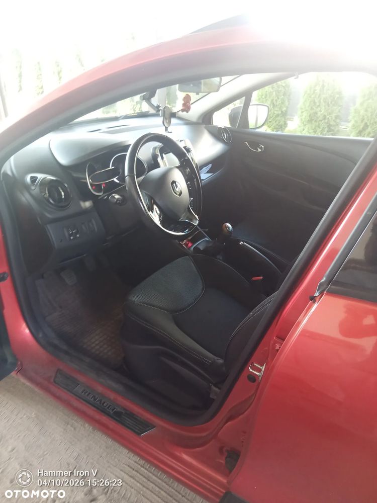 Renault Clio - 7