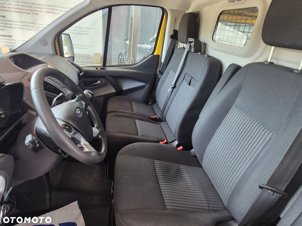 Ford TRANSIT CUSTOM 2.2 155KM L1 KLIMATYZACJA - 25