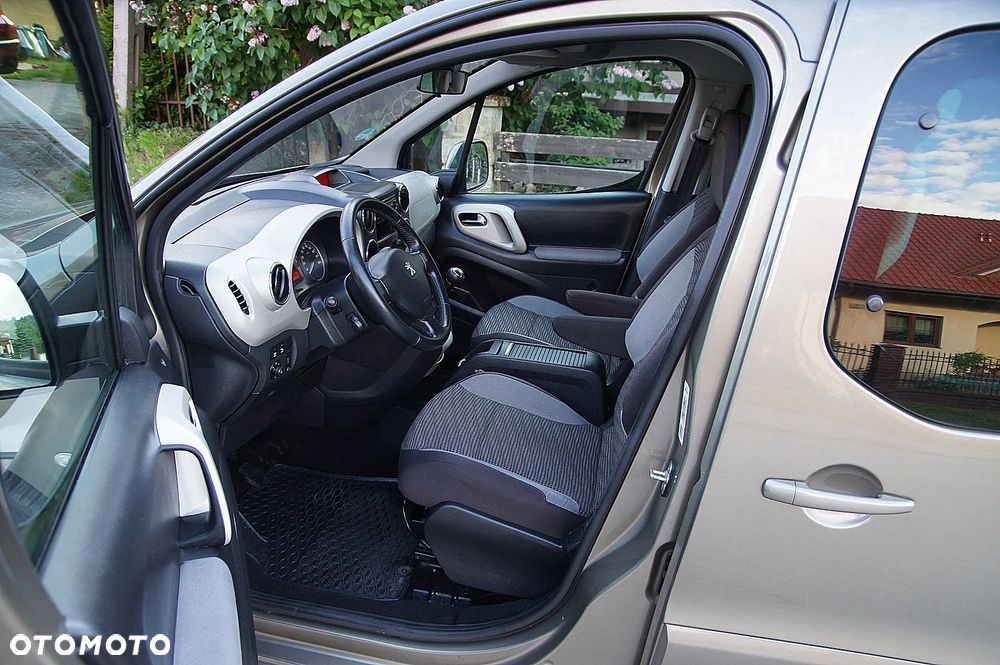 Peugeot Partner HDi FAP 115 Style - 13