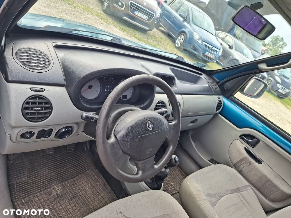 Renault Kangoo 1.5 dCi Helios - 11