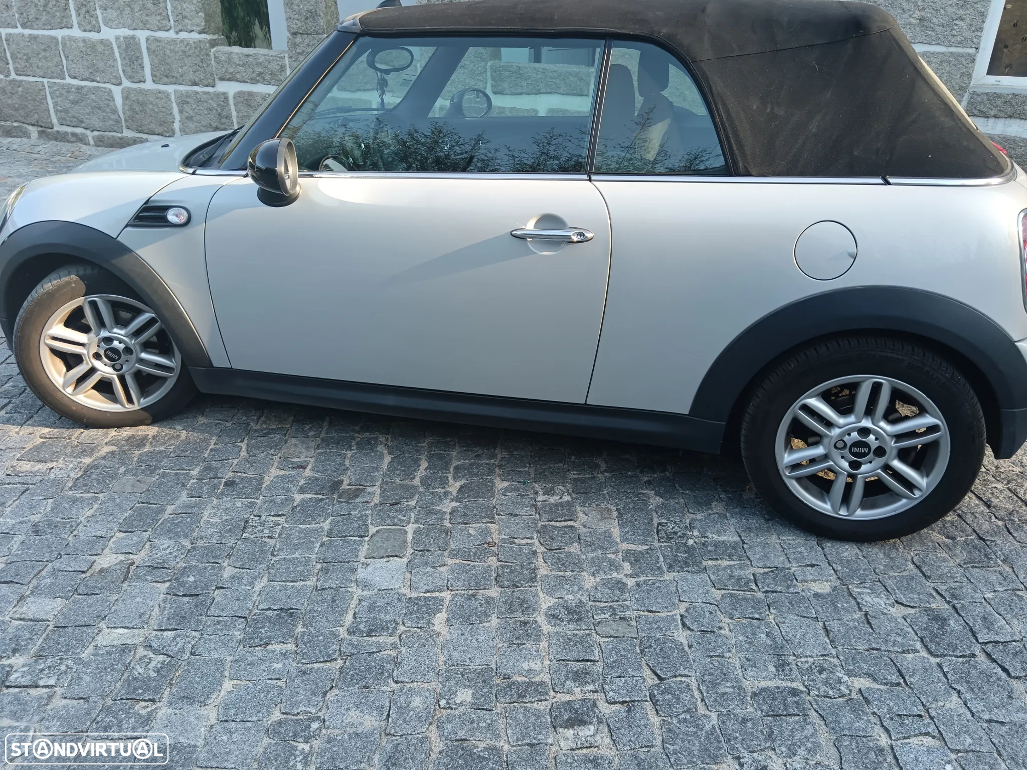 MINI Cabrio Cooper D - 6
